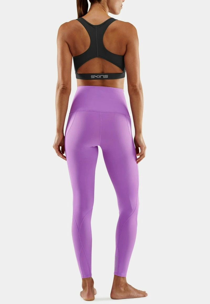 SKINS Tights - Iris Orchid 3 SKINS Tights - Iris Orchid – Bild 3