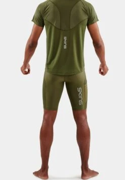 SKINS SHORT SLEEVE - Sport T-shirt - Khaki -Skins 1b24686aab8f441e8b16abcd30847df0