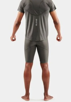 SKINS SHORT SLEEVE - Sport T-shirt - Charcoal 11 SKINS SHORT SLEEVE - Sport T-shirt - Charcoal -Skins 50a030f8539b4759a5a4ed96b09a7f75