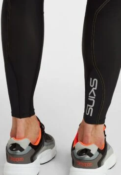 SKINS Unterhose Lang - Black -Skins 5665e6748c8a4126b56df87fe38f9db0