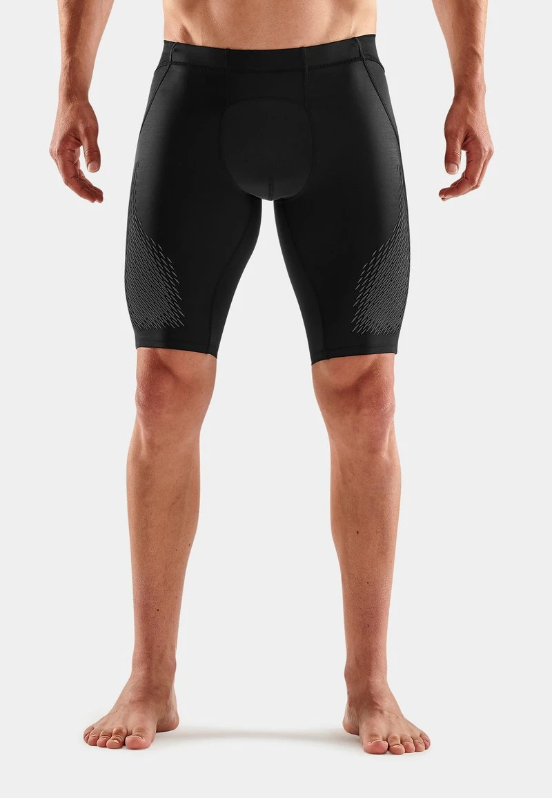 SKINS Kurze Sporthose - Black Stars 1 SKINS Kurze Sporthose - Black Stars