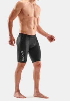 SKINS Kurze Sporthose - Black Yellow 10 SKINS Kurze Sporthose - Black Yellow -Skins 832973ea6ed546489dd4c09f52c1bc91