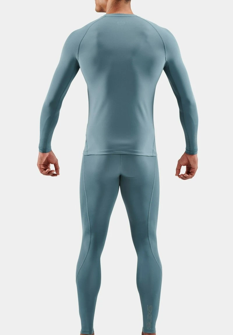 SKINS LONG SLEEVE 2 SERIES - Surfshirt - Blue Grey 2 SKINS LONG SLEEVE 2 SERIES - Surfshirt - Blue Grey – Bild 2