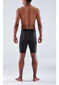 SKINS 3/4 Sporthose - Black -Skins ae0b7b5a555d46cb8cb0ae321add4001