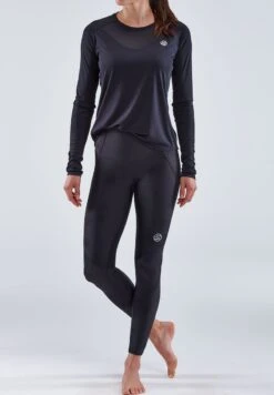 SKINS Langarmshirt - Black 10 SKINS Langarmshirt - Black -Skins d267eaa7d3d44f91bbf2e9d3c0c9c799 1