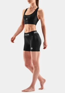 SKINS Kurze Sporthose - Black -Skins d38ecf3570594fcbbe54d39e5ecada71