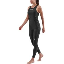 SKINS Activewear 3-Series Tanktop Damen - Schwarz 8 SKINS Activewear 3-Series Tanktop Damen - Schwarz -Skins skins activewear 3 series women tank top black 4 942194