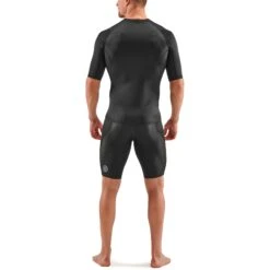 SKINS 1-Series Kurzarmshirt - Schwarz -Skins skins compression 1 series short sleeve top black 5 1130820