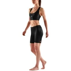 SKINS 5-Series Damen Power Shorts - Schwarz -Skins skins compression women 5 series power shorts black 6 1131614